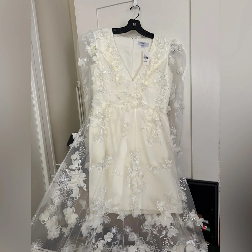 BRAND NEW/NEVER WORN Anthropologie Helsi Long-Sleeve V-Neck Floral Maxi Dress - Picture 9 of 10